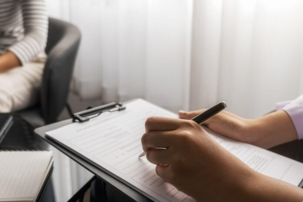 Psychiatrist or professional psychologist consulting on diagnostic examination disease or mental illness in medical clinic or hospital mental. Medical and Healthy service concept.