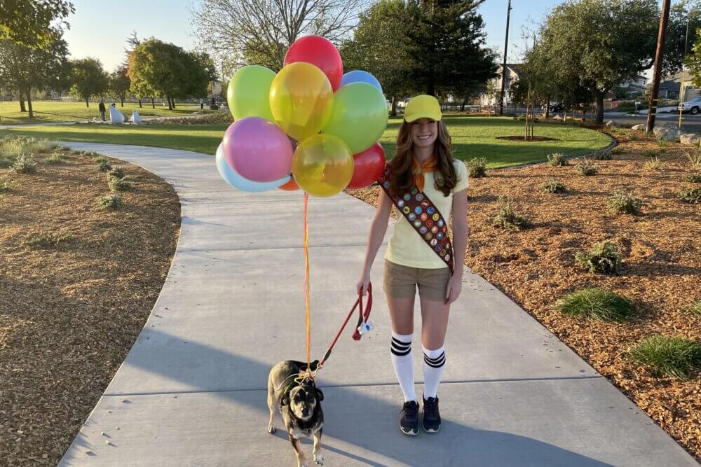 Alexa and Luke dressed up for Halloween
