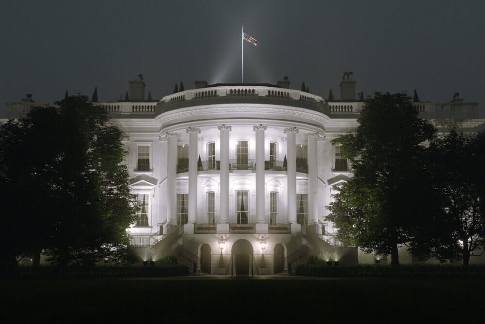White House pictured at night time